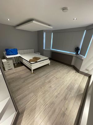 Photo 10- click for photo gallery